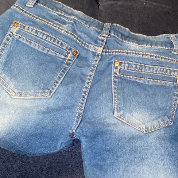 Jeans - Picture 2 of 2